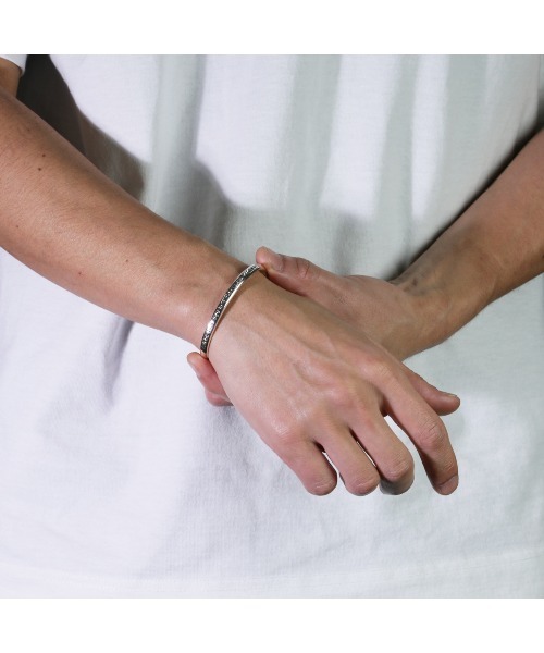 STAR WARS（スターウォーズ）の「STAR WARS/スターウォーズ イントロダクトメッセージ バングル シルバー（バングル/リストバンド・メンズ・シルバー・ONE SIZE）」の5枚目の写真