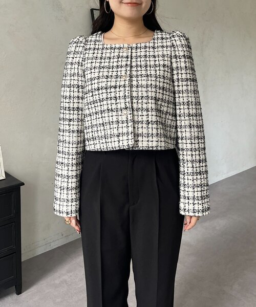 prose verse(プロズヴェール)の「パフスリーブショート丈ツイードジャケット(その他アウター・レディース・オフホワイト/ブラック・LARGE/MEDIUM)」の19枚目の写真