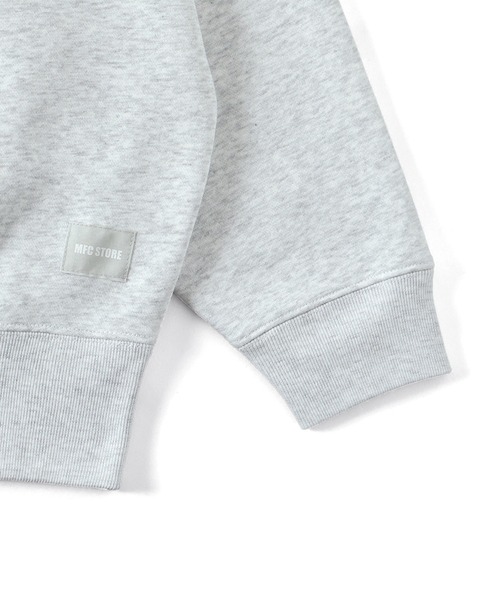 MFC STORE（エムエフシーストア）の「MFC STORE WEEKEND CLUB SCHEDULE BIG SILHOUETTE CREWNECK（スウェット・メンズ・ブラック/アッシュ・M/L/XL）」の10枚目の写真