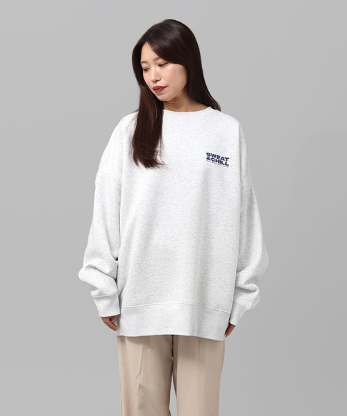 MFC STORE（エムエフシーストア）の「MFC STORE WEEKEND CLUB SCHEDULE BIG SILHOUETTE CREWNECK（スウェット・メンズ・ブラック/アッシュ・M/L/XL）」の5枚目の写真