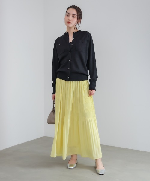 Bou Jeloud(ブージュルード)の「マイクロラメ丸首ニットカーディガン(カーディガン/ボレロ・レディース・イエロー/ブラック/ベージュ・FREE)」の16枚目の写真