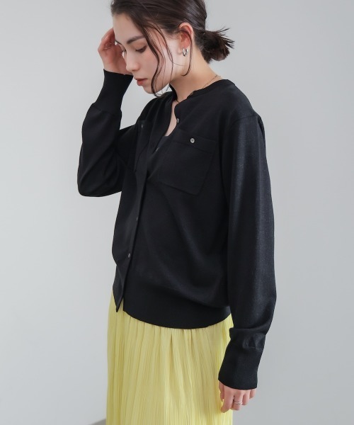 Bou Jeloud(ブージュルード)の「マイクロラメ丸首ニットカーディガン(カーディガン/ボレロ・レディース・イエロー/ブラック/ベージュ・FREE)」の18枚目の写真