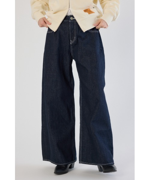 RODEO CROWNS WIDE BOWL（ロデオクラウンズワイドボウル）の「ビッグリボンデニムパンツ（デニムパンツ・レディース・ブラック/ワンウォッシュ/ブルー・MEDIUM/SMALL）」の7枚目の写真