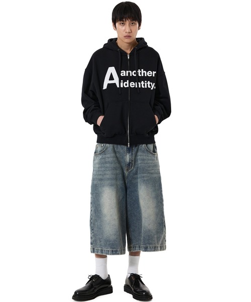 OY(オーワイ)の「『OY/オーワイ』A IDENTITY HOODIE ZIP UP/Aアイデンティティージップアップパーカー(パーカー・メンズ・ブラック/ネイビー・L/M)」の5枚目の写真
