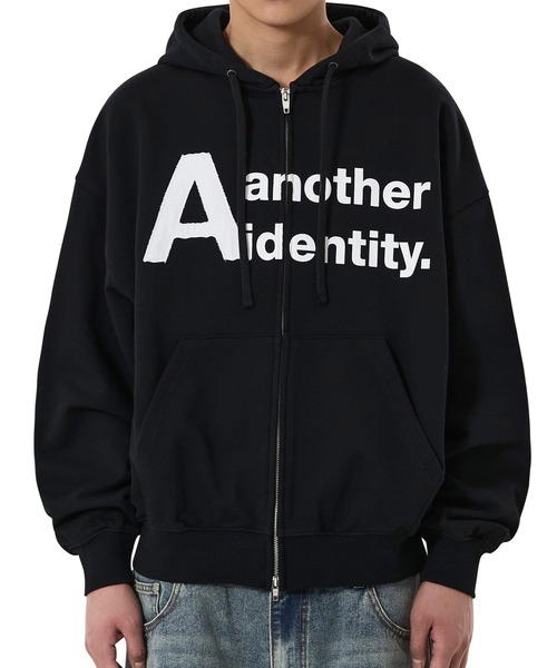 OY(オーワイ)の「『OY/オーワイ』A IDENTITY HOODIE ZIP UP/Aアイデンティティージップアップパーカー(パーカー・メンズ・ブラック/ネイビー・L/M)」の19枚目の写真