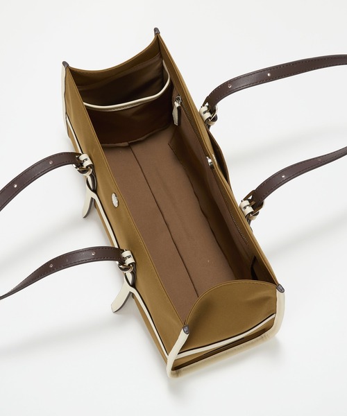 Breath TOPKAPI（ブレストプカピ）の「【Breath TOPKAPI】FRAME フレーム レザーベルト ワイド ミニ トートバッグ（トートバッグ・レディース・オフホワイト/ベージュ/キャメル/ブラック・FREE）」の18枚目の写真
