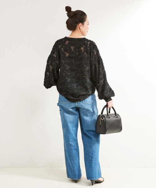 B.C STOCK（ベーセーストック）の「《追加9》手洗い可 / パフスリーブジャガードブラウス（シャツ/ブラウス・レディース・ブラック/アイボリー・FREE）」の4枚目の写真