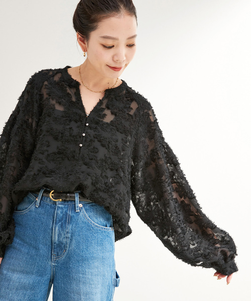 B.C STOCK（ベーセーストック）の「《追加9》手洗い可 / パフスリーブジャガードブラウス（シャツ/ブラウス・レディース・ブラック/アイボリー・FREE）」の10枚目の写真