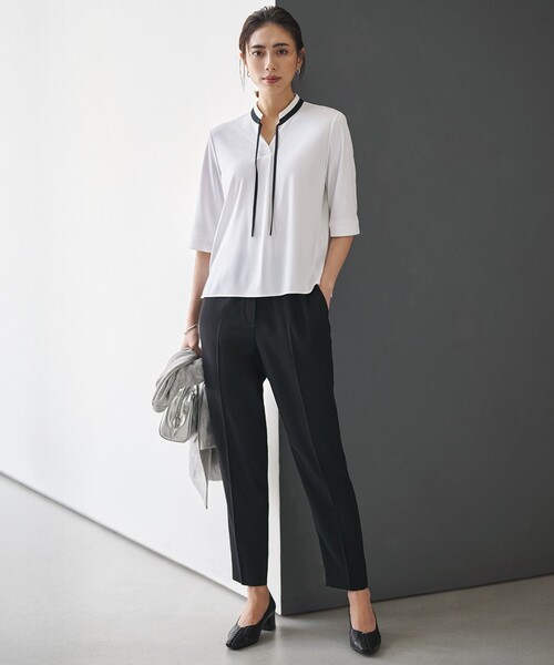 ICB(アイシービー)の「【新色追加・WEB限定カラーあり】FluidBackSatin ドロストパンツ(その他パンツ・レディース・ネイビー系/サックスブルー系/ブラック系/ブルー系/グレー系/ライトイエロー系/ダークグリーン系・48/46/44/42/40)」の18枚目の写真