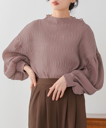 itto...（イット）の「ランダムプリーツボトルネックトップス（シャツ/ブラウス）」