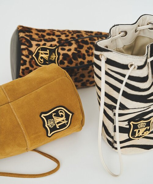 marco masi(マルコマージ)の「【MARCO MASI】ヘアレザーワッペン巾着(ショルダーバッグ・レディース・ホワイト/キャメル・FREE)」の8枚目の写真