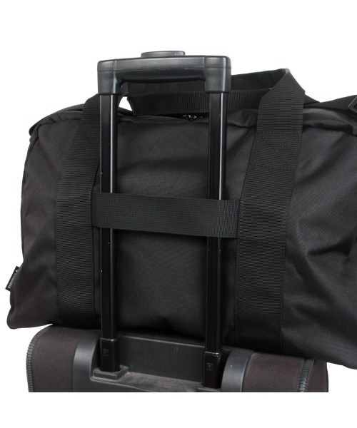 Columbia(コロンビア)の「軽量 大容量ボストンバッグ 38L(ボストンバッグ・メンズ・ブラック/ブラック×ホワイト・FREE)」の15枚目の写真