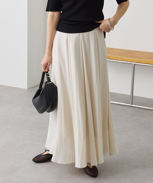 RIVE DROITE（リヴドロワ）の「【軽やか素材】カッセンサーキュラースカート（スカート・レディース・ライトベージュ/グレー系その他/ブラウン・36/38）」の7枚目の写真
