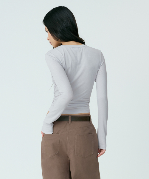 MUSINSA STANDARD WOMAN（ムシンサスタンダードウーマン）の「ウィメンズシアースリム長袖Tシャツ[ブルーグレー]（Tシャツ/カットソー・レディース・その他・LARGE/X-SMALL/SMALL/MEDIUM）」の5枚目の写真