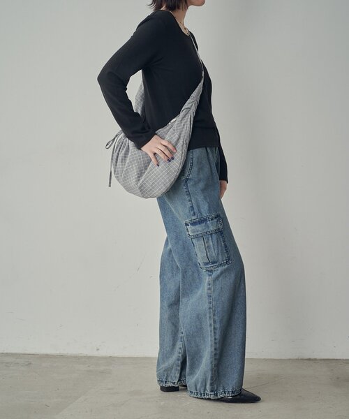 goocy（グーシー）の「チェックラウンドショルダーバッグ（ショルダーバッグ・レディース・グレー/ネイビー・FREE）」の6枚目の写真