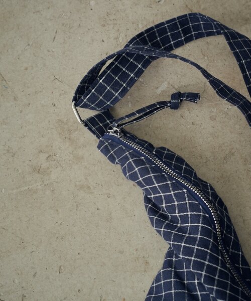 goocy（グーシー）の「チェックラウンドショルダーバッグ（ショルダーバッグ・レディース・グレー/ネイビー・FREE）」の17枚目の写真