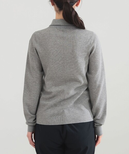 Demi-Luxe BEAMS（デミルクス ビームス）の「AK+1 / ポロカラー プルオーバー（ニット/セーター・レディース・グレー/ネイビー・ONE SIZE）」の17枚目の写真