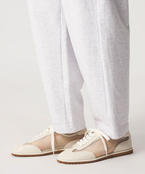 ODETTE E ODILE（オデットエオディール）の「シアーレースアップ スニーカー20（スニーカー・レディース・ナチュラル/ブラック・24.5cm/24cm/23.5cm/23cm/22.5cm）」の6枚目の写真