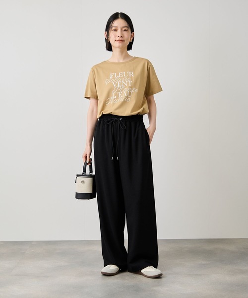 Mac-House(マックハウス)の「Idnes ジョーゼット カーブパンツ(その他パンツ・レディース・ブラック/グレイッシュベージュ/ベージュ・M/L)」の4枚目の写真