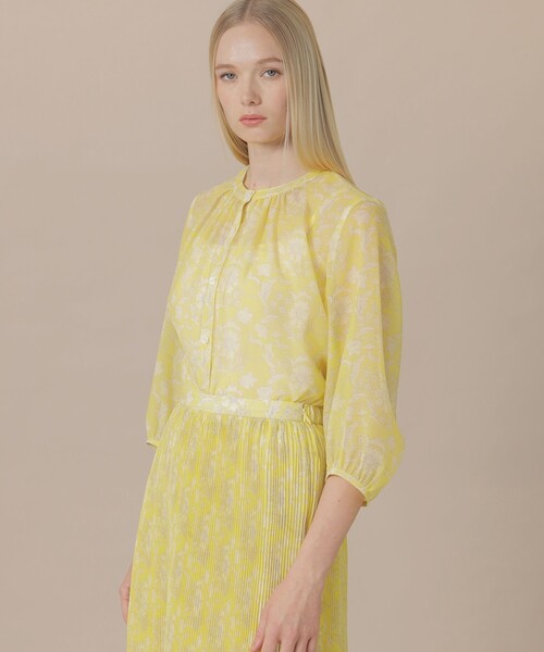 MACKINTOSH LONDON(マッキントッシュ ロンドン)の「【BIBURY FLOWER】バイブリーオーガンジーブラウス(シャツ/ブラウス・レディース・イエロー/ネイビー/ブルー・40/38)」の3枚目の写真