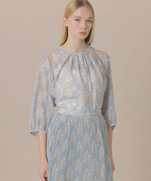 MACKINTOSH LONDON(マッキントッシュ ロンドン)の「【BIBURY FLOWER】バイブリーオーガンジーブラウス(シャツ/ブラウス・レディース・イエロー/ネイビー/ブルー・40/38)」の1枚目の写真