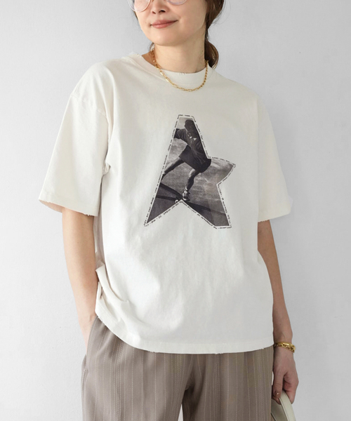 GOLDEN GOOSE(ゴールデングース)の「【GOLDEN GOOSE / ゴールデングース】STAR T(Tシャツ/カットソー・レディース・アイボリー・FREE)」の1枚目の写真