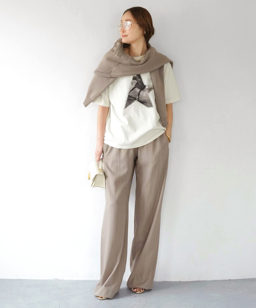 GOLDEN GOOSE(ゴールデングース)の「【GOLDEN GOOSE / ゴールデングース】STAR T(Tシャツ/カットソー・レディース・アイボリー・FREE)」の4枚目の写真