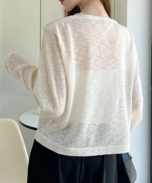 Ada.(エイダ)の「メランジ シアー ニット プルオーバー(Tシャツ/カットソー・レディース・アイボリー/ブラック/パープル・FREE)」の5枚目の写真