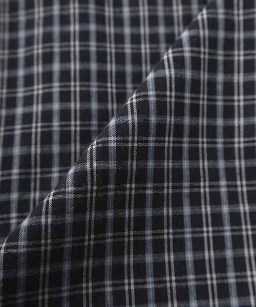 make a ray!(メイク ア レイ!)の「【82】先染め ミニチェック ストライプ レギュラーカラー 半袖シャツ/ワークシャツ/ユニセックス/レディース/メンズ(シャツ/ブラウス・メンズ・ホワイト/チャコールグレー/サックスブルー/ネイビー・L/M)」の5枚目の写真