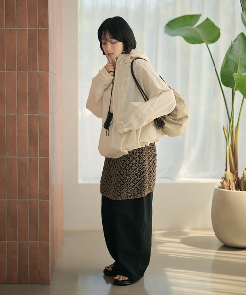 LAULEN(ローレン)の「balloon hem zip up hooded blouson /裾バルーンジップアップフーデッドブルゾン(ブルゾン・レディース・アイボリー・FREE)」の16枚目の写真
