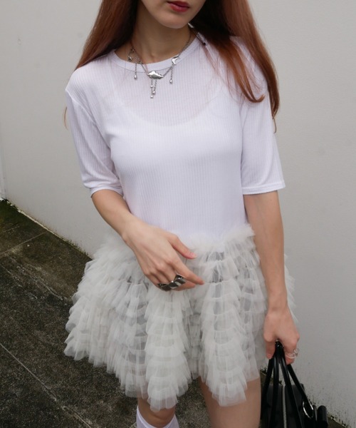 HONEY MI HONEY(ハニーミーハニー)の「tulle peplum rib cutsew(Tシャツ/カットソー・レディース・ホワイト/ピンク/グレー/ブラック・FREE)」の2枚目の写真