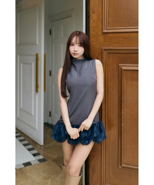 MISTREASS(ミストレアス)の「Check balloon hem dress(ワンピース・レディース・ベージュ/グレー・MEDIUM/SMALL)」の1枚目の写真