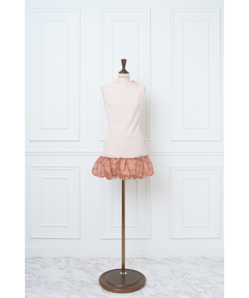 MISTREASS(ミストレアス)の「Check balloon hem dress(ワンピース・レディース・ベージュ/グレー・MEDIUM/SMALL)」の10枚目の写真