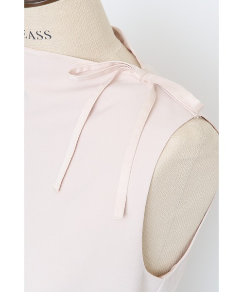 MISTREASS(ミストレアス)の「Check balloon hem dress(ワンピース・レディース・ベージュ/グレー・MEDIUM/SMALL)」の16枚目の写真