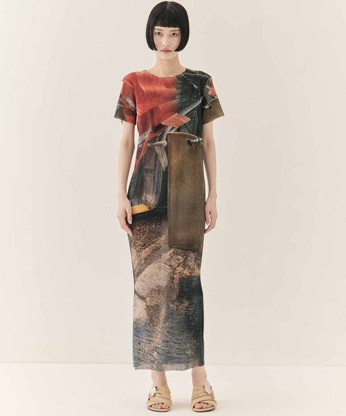 kotohayokozawa(コトハヨコザワ)の「【kotohayokozawa/コトハヨコザワ】SHEER GRAPHIC DRESS SHORTSLEEVE/シアーグラフィックドレスショートスリーブ(ワンピース・レディース・ブルー/オレンジ・1/2)」の5枚目の写真