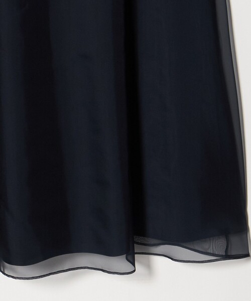 UNITED ARROWS(ユナイテッドアローズ)の「オーガンジー レース ワンピース(ワンピース・レディース・ブラック/ネイビー・38/36)」の18枚目の写真