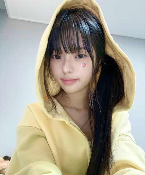 chancechance(チャンスチャンス)の「CEC LABEL ZIP-UP HOODIE (NEON)(パーカー・レディース・その他・SMALL/MEDIUM)」の11枚目の写真