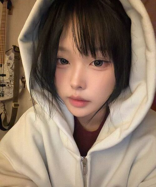 chancechance(チャンスチャンス)の「CEC LABEL ZIP-UP HOODIE (NEON)(パーカー・レディース・その他・SMALL/MEDIUM)」の19枚目の写真