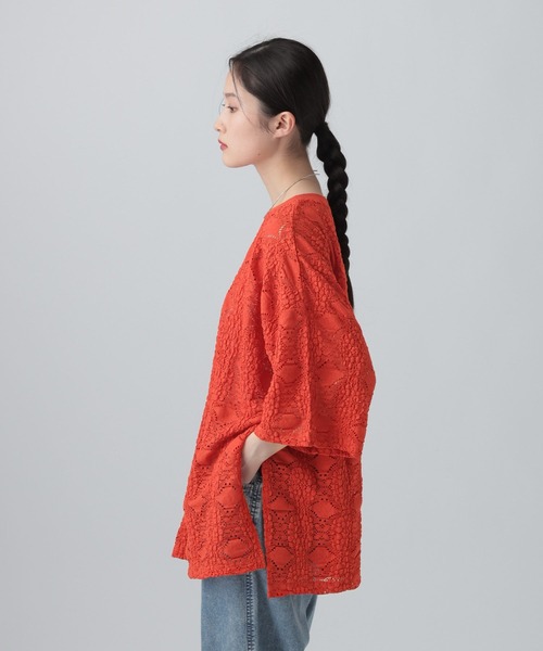 LEPSIM(レプシィム)の「総レースプルオーバーSS 670302(シャツ/ブラウス・レディース・ブラック/オフホワイト/レッド・FREE)」の11枚目の写真