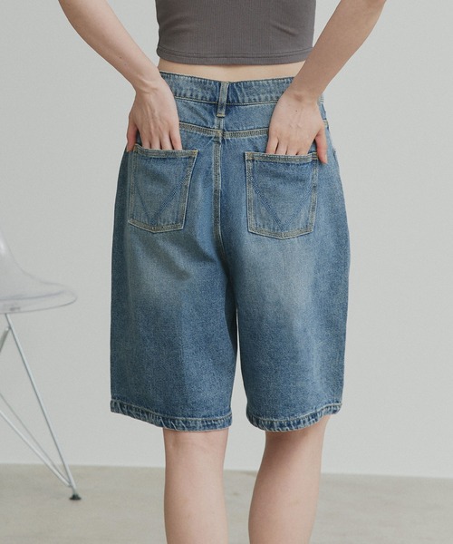 ad thie(アドティエ)の「ヴィンテージ ハーフ デニムパンツ(デニムパンツ・レディース・ブラック/ライトブルー/ブルー・MEDIUM/LL/LARGE)」の13枚目の写真