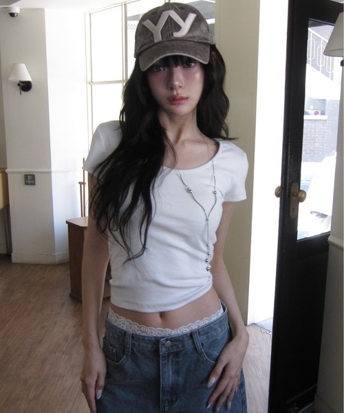 modimood（モディムード）の「[MADE] MOMU BASIC Uネック半袖Tシャツ（Tシャツ/カットソー・レディース・ホワイト/ネイビー/ミント/グレー/ブラック・1/2）」の11枚目の写真