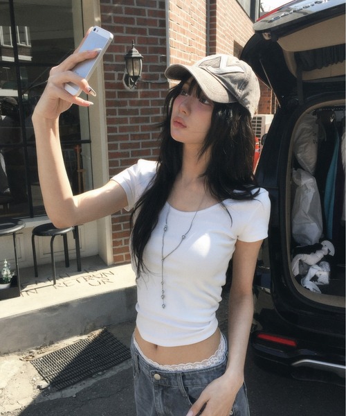 modimood（モディムード）の「[MADE] MOMU BASIC Uネック半袖Tシャツ（Tシャツ/カットソー・レディース・ホワイト/ネイビー/ミント/グレー/ブラック・1/2）」の15枚目の写真