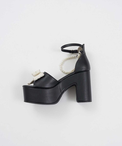 OLIVE des OLIVE(オリーブデオリーブ)の「【Belle Charme】Pearl Charm Sandals(その他シューズ・レディース・オフホワイト/チェック/ブラック・LARGE/MEDIUM/SMALL)」の12枚目の写真