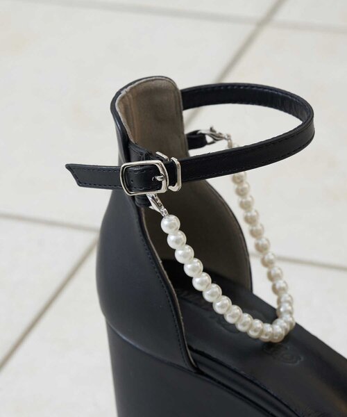 OLIVE des OLIVE(オリーブデオリーブ)の「【Belle Charme】Pearl Charm Sandals(その他シューズ・レディース・オフホワイト/チェック/ブラック・LARGE/MEDIUM/SMALL)」の13枚目の写真