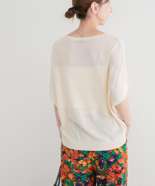 ITEMS URBANRESEARCH（アイテムズ アーバンリサーチ）の「ショート半袖ニット（ニット/セーター・レディース・オフホワイト/チャコールグレー/レッド・FREE）」の5枚目の写真