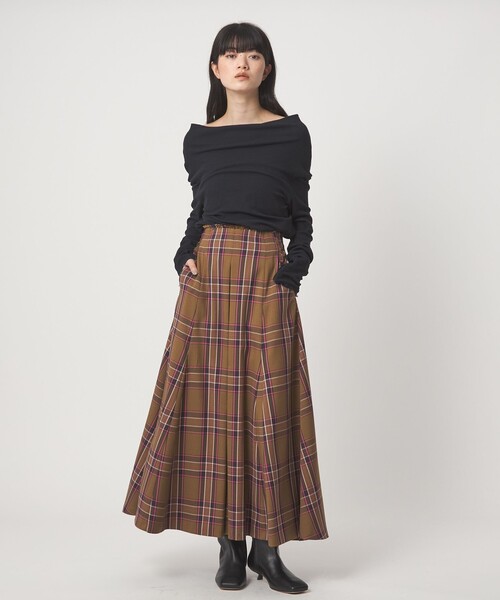EMMEL REFINES(エメルリファインズ)の「<EMMEL REFINES>EM フライス ルーズフィット オフショルダー カットソー(Tシャツ/カットソー・レディース・クリーム/ブラック・FREE)」の12枚目の写真