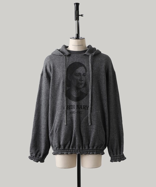 SHINYAKOZUKA（シンヤコヅカ）の「ordinary home 40's hoodie with printing(ISSUE#9)（パーカー・メンズ・ブラック/ヘザーグレー/チャコール・SMALL/MEDIUM）」の3枚目の写真