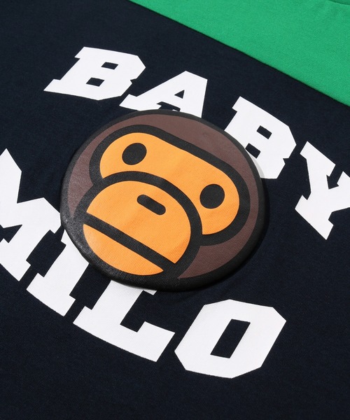 A BATHING APE(アベイシングエイプ)の「BABY MILO FOOTBALL TEE(Tシャツ/カットソー・キッズ・グレー/ネイビー・150/160)」の6枚目の写真