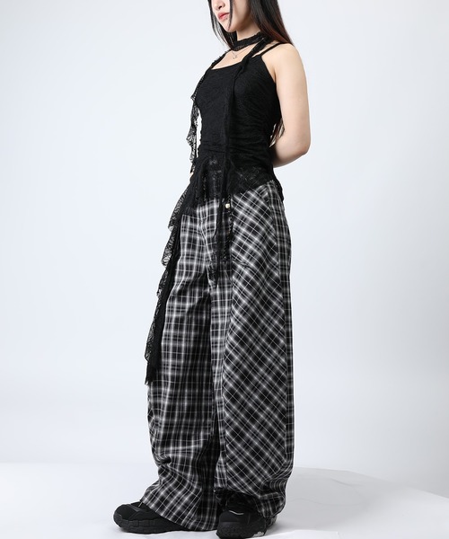 HOOK(フック)の「HOOK for girls 総レース × アシンメトリー裾 リボンタイ付き キャミソール トップス (SS)(キャミソール・レディース・ライトブルー/ブラック/ホワイト・FREE)」の11枚目の写真