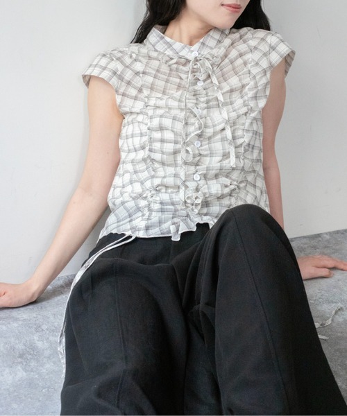 on:nue（オンニュ）の「【on:nue】[着用動画あり！] シアーチェックドロストギャザーブラウス（シャツ/ブラウス・レディース・アイボリー/ブルー・FREE）」の18枚目の写真